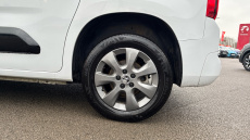 Vauxhall Combo Life 100kW Ultimate 52kWh 5dr Auto Electric Estate